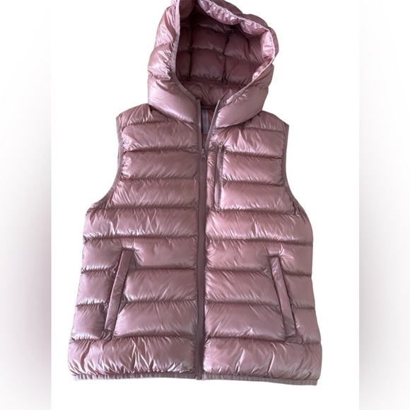 Fabletics Quest Packable Puffer Vest Size Small - Picture 3 of 4